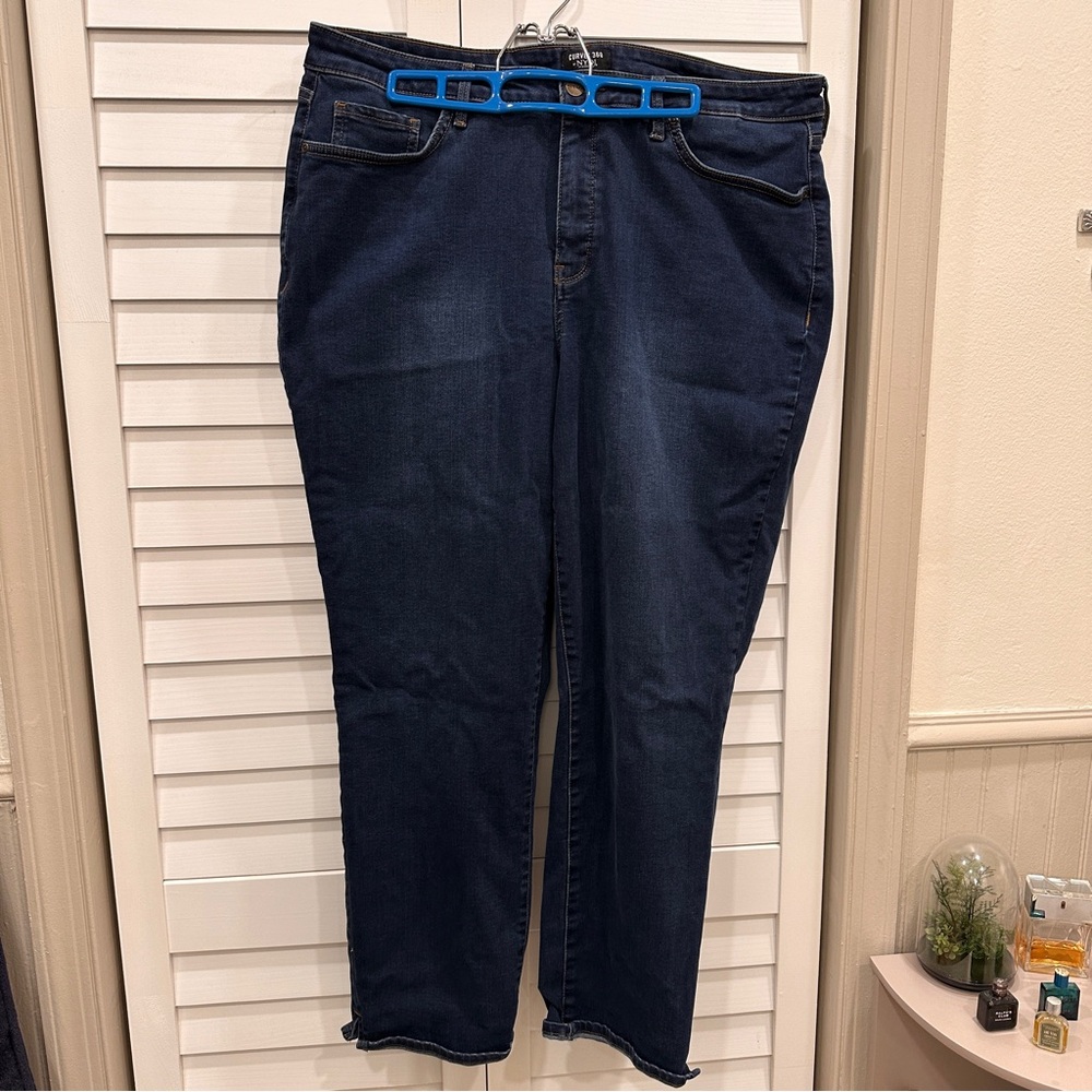 NYDJ Dark Blue Straight leg jeans curves 360 size 16